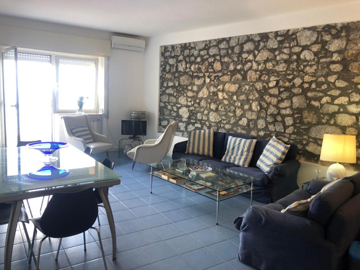 Taormina Center Apartment With Sea View מראה חיצוני תמונה
