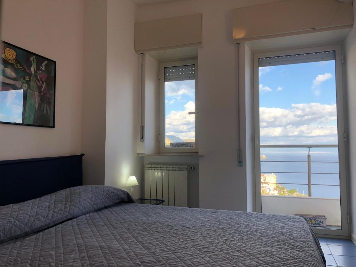 Taormina Center Apartment With Sea View מראה חיצוני תמונה