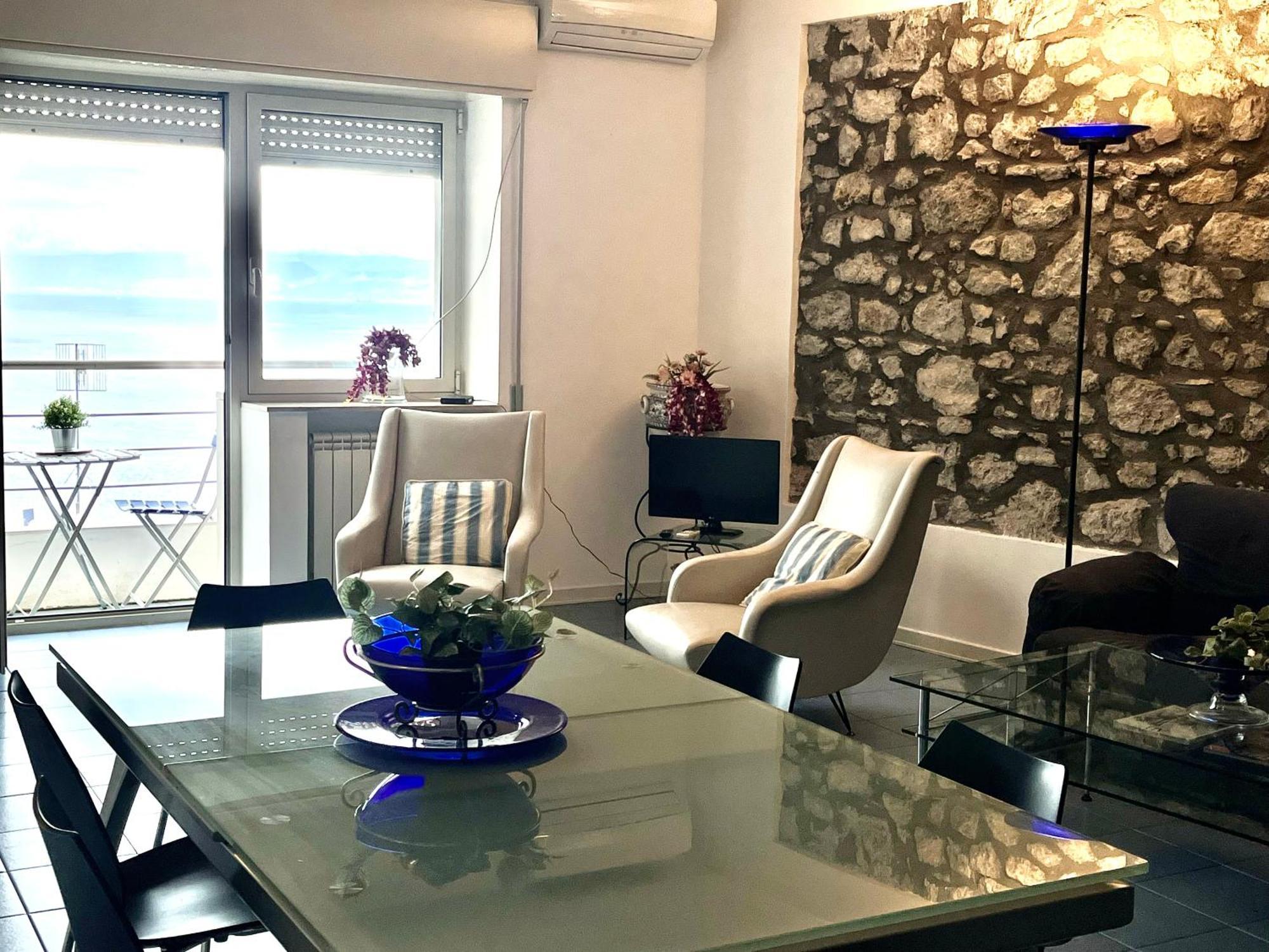 Taormina Center Apartment With Sea View מראה חיצוני תמונה